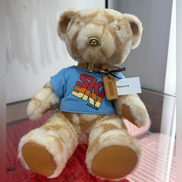 COACH Ski Bear Collectible In Signature Shearling C7059 Tan Multi NWT - Picture 11 of 13